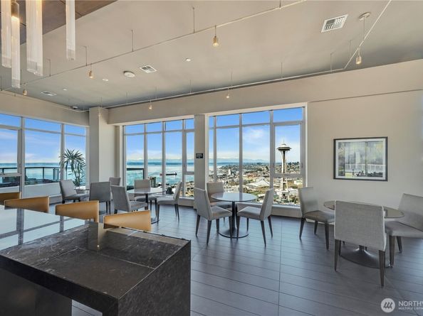 583 Battery Street 704N, Seattle WA 98121