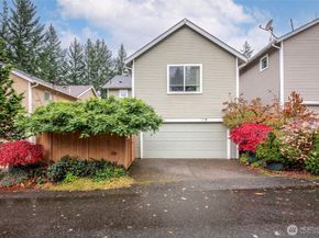 36703 SE Gravenstein Court, Snoqualmie WA 98065