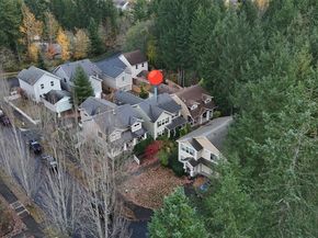 36703 SE Gravenstein Court, Snoqualmie WA 98065