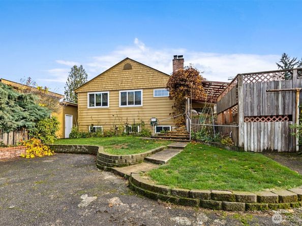 12011 67th Avenue S, Seattle WA 98178