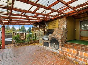 12011 67th Avenue S, Seattle WA 98178