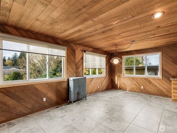 12011 67th Avenue S, Seattle WA 98178