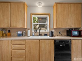 7121 Rainier Drive, Everett WA 98203