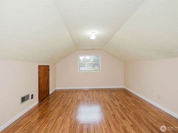 3126 Rocky Point Road NW, Bremerton WA 98312