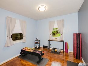 3126 Rocky Point Road NW, Bremerton WA 98312