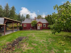 3126 Rocky Point Road NW, Bremerton WA 98312