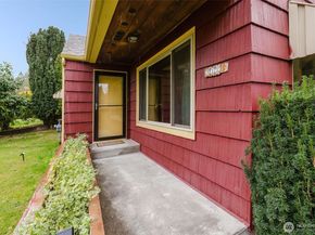 3126 Rocky Point Road NW, Bremerton WA 98312