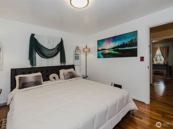 3126 Rocky Point Road NW, Bremerton WA 98312