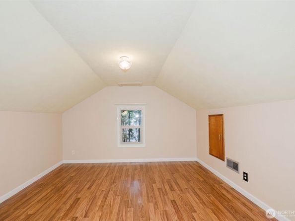 3126 Rocky Point Road NW, Bremerton WA 98312