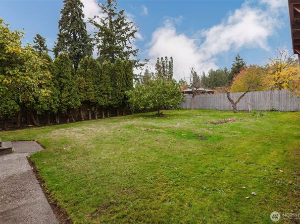 3126 Rocky Point Road NW, Bremerton WA 98312