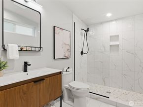 11825 59th Avenue S C, Seattle WA 98178