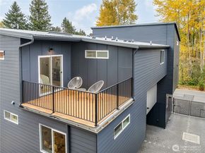 11825 59th Avenue S C, Seattle WA 98178