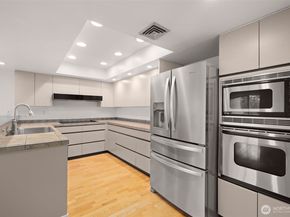 2410 Aurora Avenue N 105, Seattle WA 98109