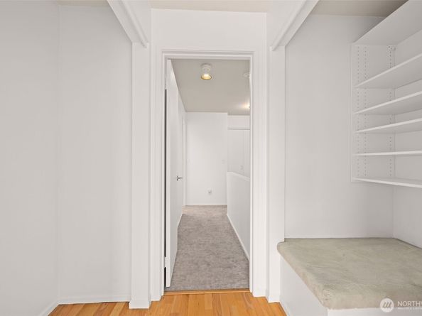 2410 Aurora Avenue N 105, Seattle WA 98109