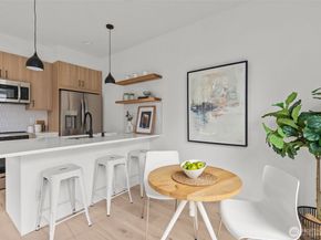 8405 42nd Avenue SW, Seattle WA 98136