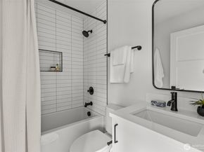 8405 42nd Avenue SW, Seattle WA 98136