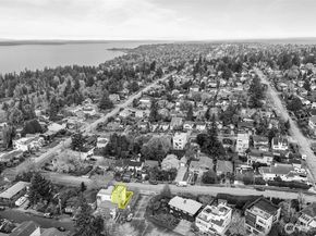 8405 42nd Avenue SW, Seattle WA 98136