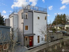 8405 42nd Avenue SW, Seattle WA 98136