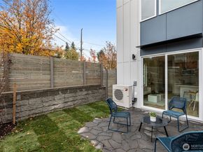 8405 42nd Avenue SW, Seattle WA 98136