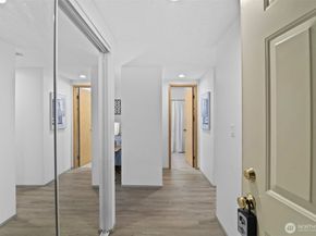 12036 96th Ave NE 720, Kirkland WA 98034