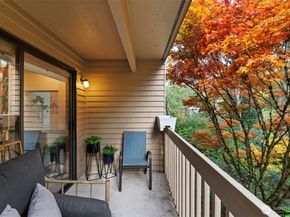 12036 96th Ave NE 720, Kirkland WA 98034