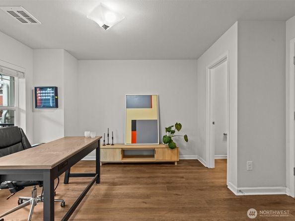 3400 SW Graham Street 703, Seattle WA 98126