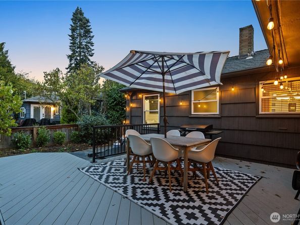 3419 48th Avenue SW, Seattle WA 98116