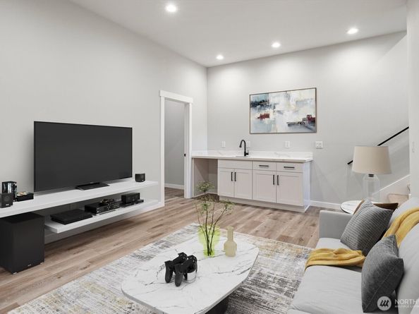 3914 S Brandon Street, Seattle WA 98118