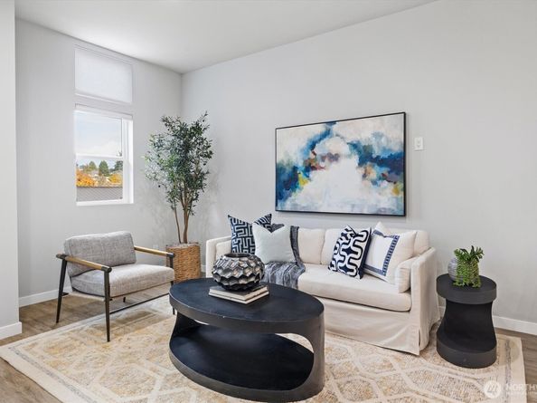 3914 S Brandon Street, Seattle WA 98118