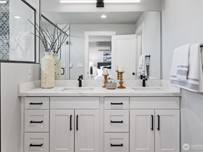 3914 S Brandon Street, Seattle WA 98118