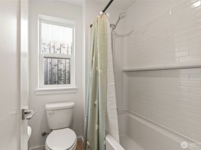 3915 198th Street SE F4, Bothell WA 98012