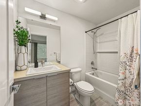 3915 198th Street SE F4, Bothell WA 98012