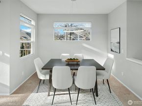 22751 SE 12th Lane, Sammamish WA 98075