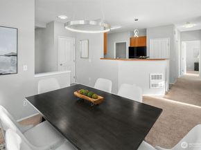 22751 SE 12th Lane, Sammamish WA 98075