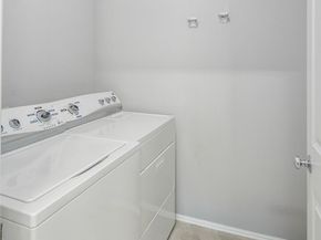 22751 SE 12th Lane, Sammamish WA 98075