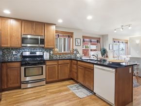 2342 44th Avenue SW A, Seattle WA 98116