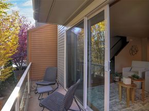 2342 44th Avenue SW A, Seattle WA 98116