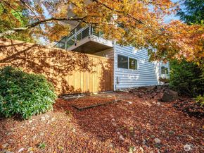 20005 13th pl NW, Shoreline WA 98177