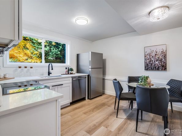 20005 13th pl NW, Shoreline WA 98177