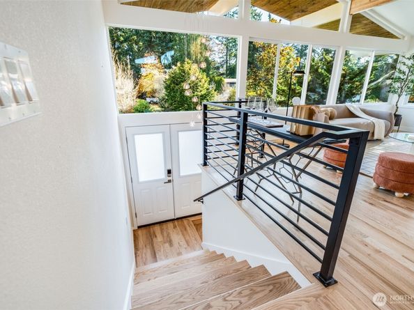 20005 13th pl NW, Shoreline WA 98177