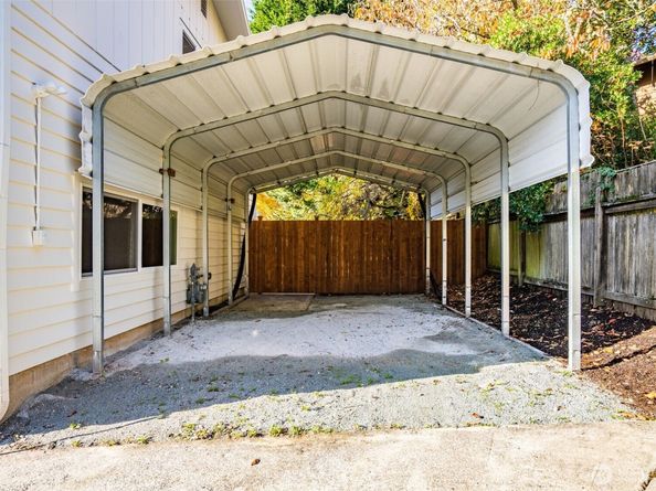 20005 13th pl NW, Shoreline WA 98177