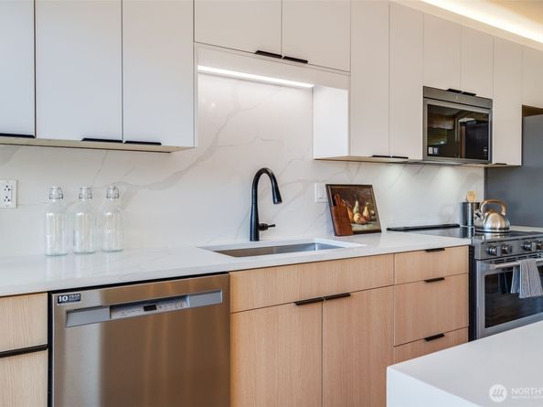 20005 13th pl NW, Shoreline WA 98177