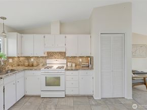 2203 NE 177th Street, Shoreline WA 98155