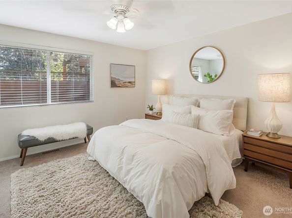 2203 NE 177th Street, Shoreline WA 98155