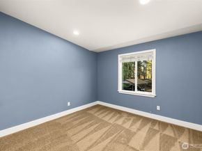 21307 48th Avenue W C313, Mountlake Terrace WA 98043