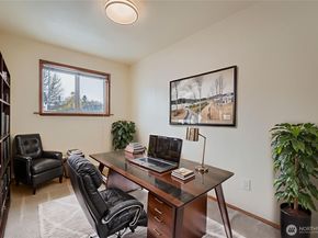 8435 46th ave S, Seattle WA 98118