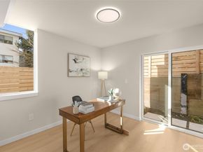 1014 B NE 70th Street, Seattle WA 98115