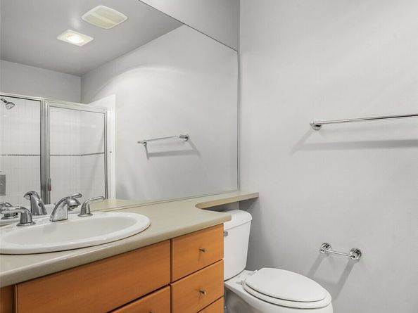 1410 E Pine Street W224, Seattle WA 98122