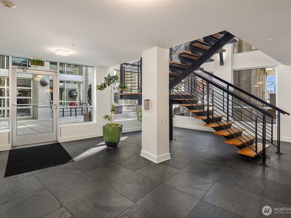 1410 E Pine Street W224, Seattle WA 98122