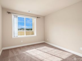 11004 NE 11th Street 606, Bellevue WA 98004